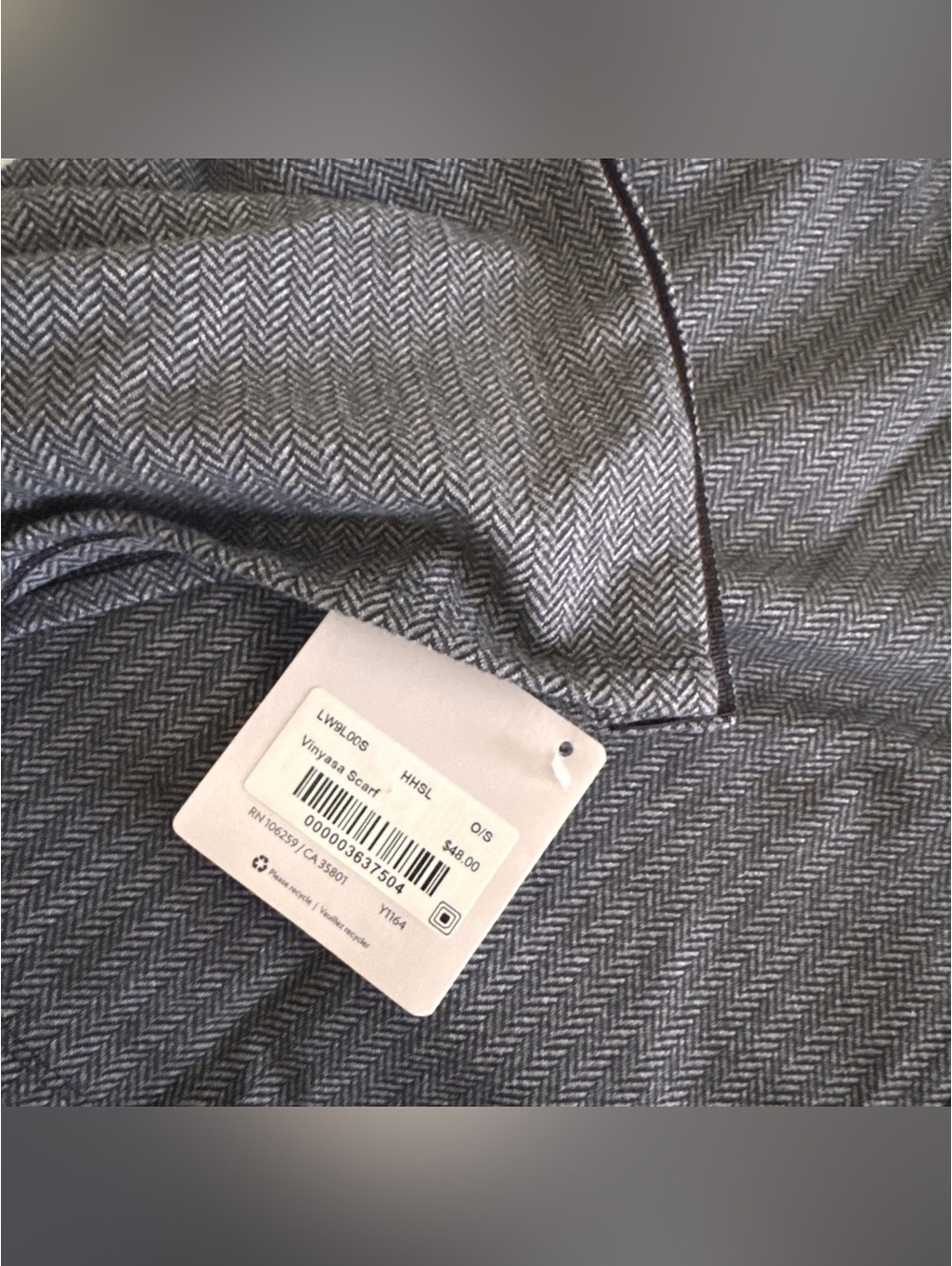 🆕🩶 Lululemon Vinyasa Scarf Herringbone Heathered Slate Grey - Picture 7 of 7